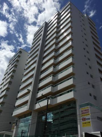Torre Imperial — Fotos do prédio — 2 de 15